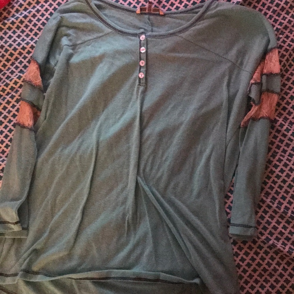 Blue long sleeve shirt